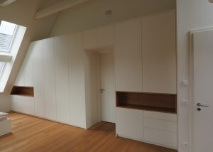 passgenauer Dachschrägenschrank