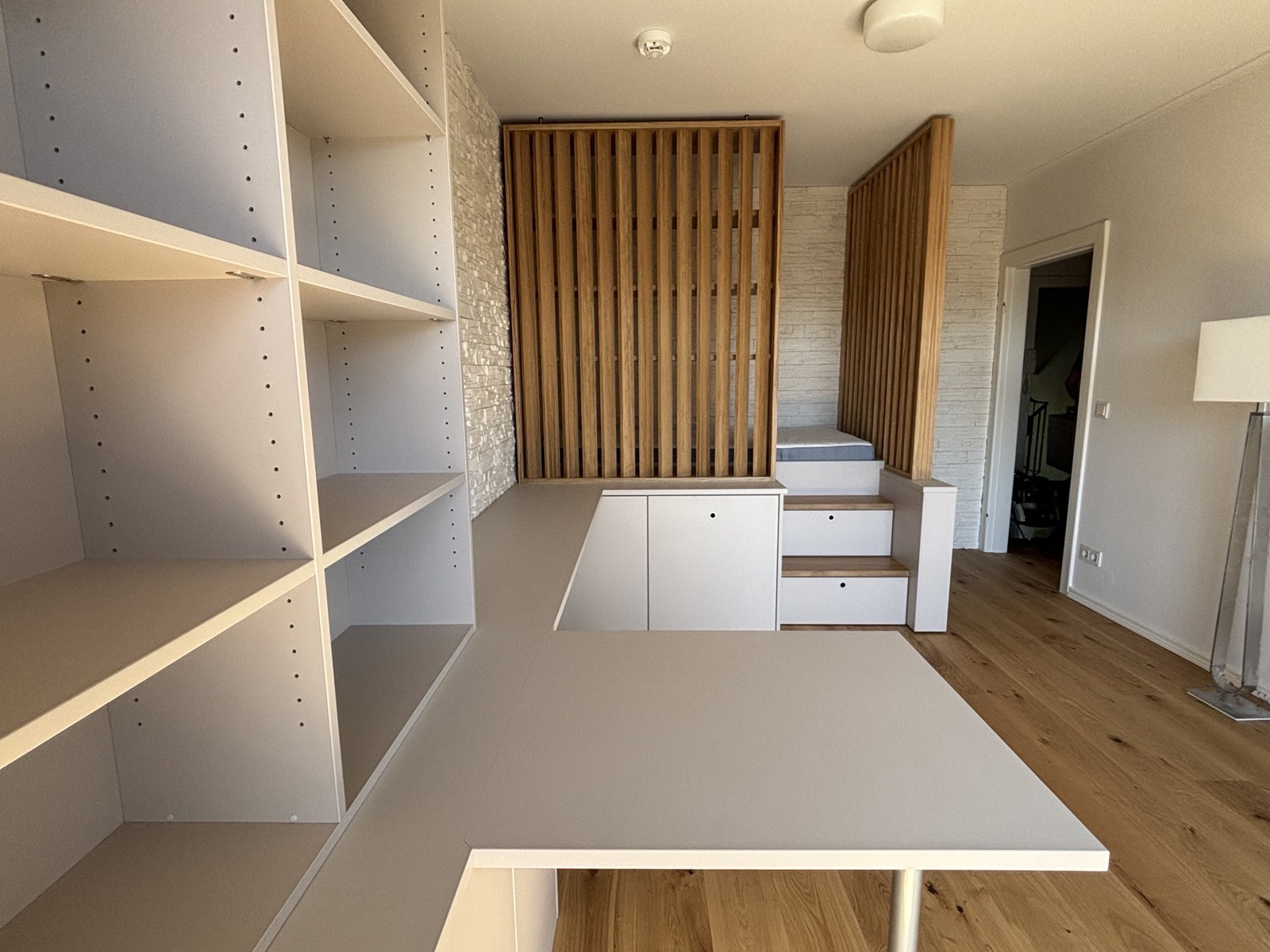 Blickschutz im Schlafzimmer - maßgefertigt